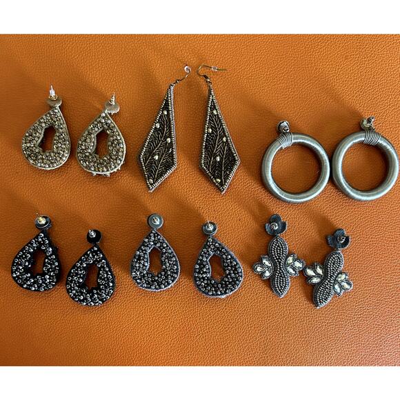 Lori Weitzner Clio & Chandra Classic Hoop Earrings Bundle - Picture 1 of 6
